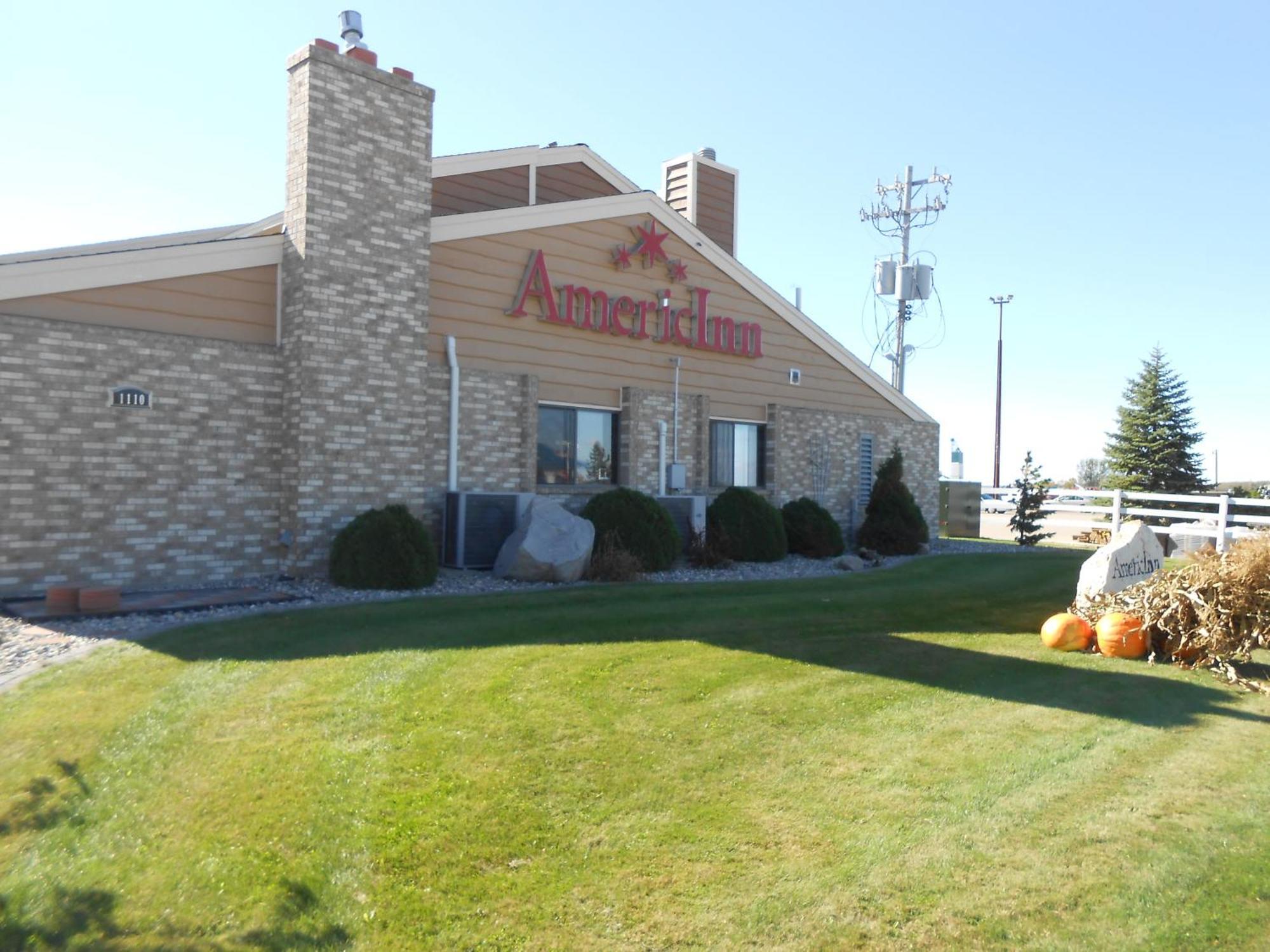 Americinn By Wyndham Roseau Εξωτερικό φωτογραφία